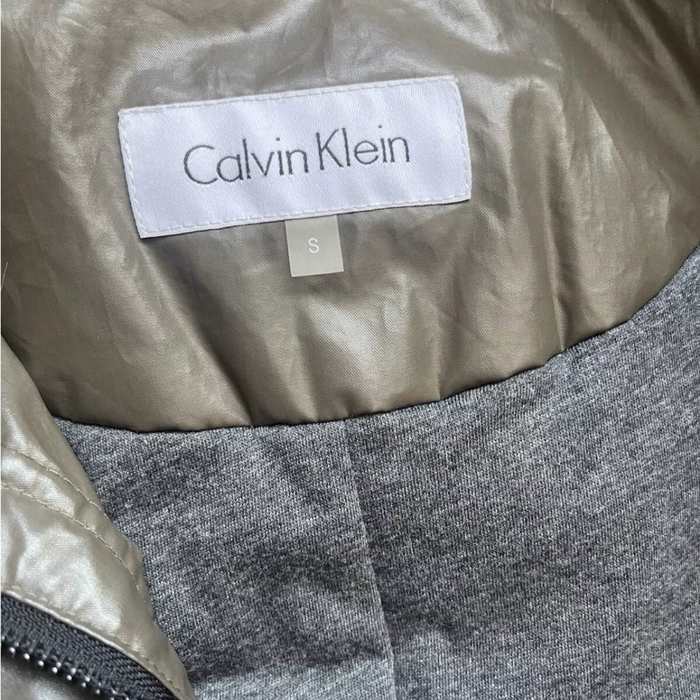 Calvin Klein wind breaker coat size small - Picture 3 of 8